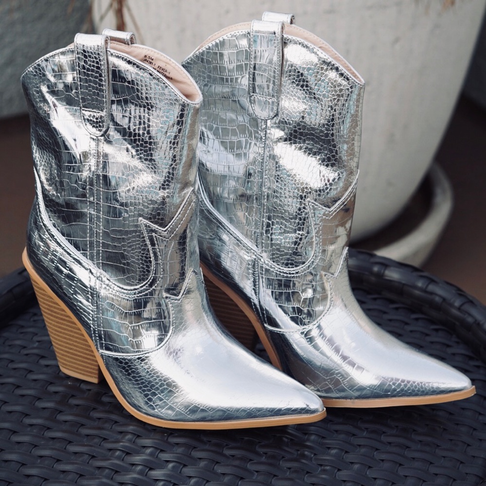 Silver Snake Country Boho Western Cowboy Boots - Picture 8 of 8